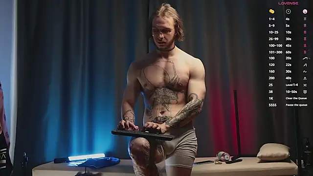 pleasure8869 online show from 02/27/25, 12:23