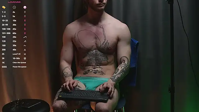 pleasure8869 online show from 03/12/25, 11:31