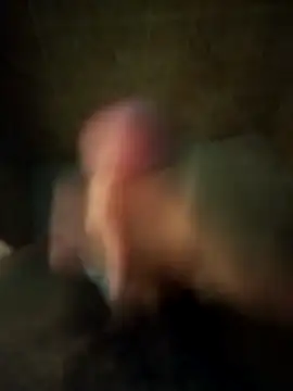 Snapshot of volcanrey chatting on 12/13/25, 09:09 volcanrey online show from 12/13/25, 09:09