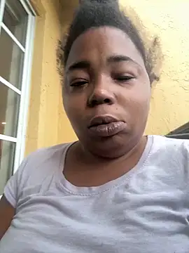 JCCaramelbarbie1 online show from 10/06/25, 12:02