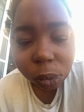 JCCaramelbarbie1 online show from 11/20/25, 03:56