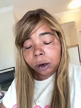 JCCaramelbarbie1 online show from 12/16/25, 02:55