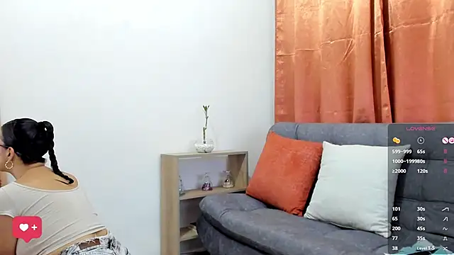 Snapshot of _AllisonSweet_ chatting on 03/05/25, 01:21 AllisonSweet online show from 03/05/25, 01:21