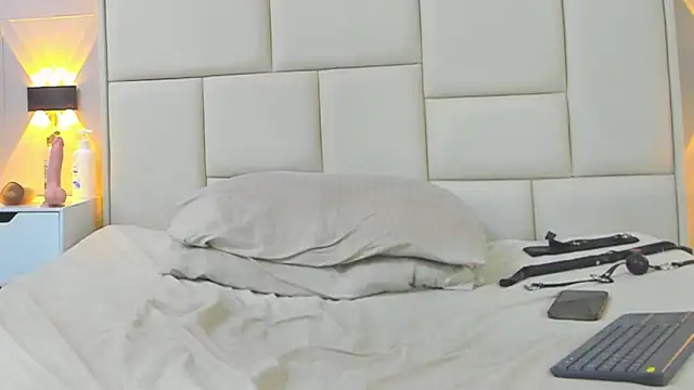 Snapshot of angel_adamx chatting on 03/13/25, 06:26 angel adamx online show from 03/13/25, 06:26