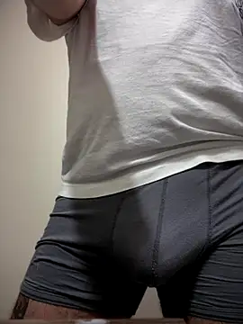 Dustin k online show from 10/10/25, 10:42