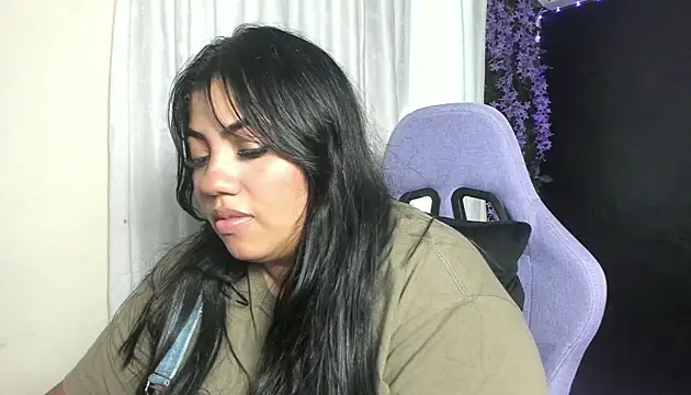 AvrilRizoX online show from 04/12/26, 07:30