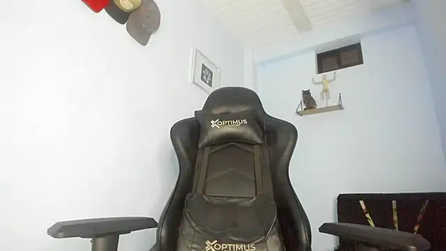  Poseidon1  online show from 11/13/25, 04:55