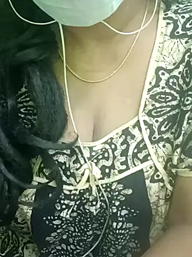 Aishu-tamil09 online show from 01/23/25, 06:24