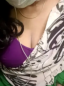 Aishu-tamil09 online show from 01/25/25, 05:51