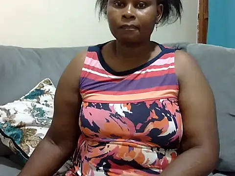 Pretty lilly02 online show from 05/05/26, 04:20