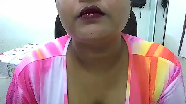 Snapshot of tamil_ureniya chatting on 01/22/25, 03:51 tamil ureniya online show from 01/22/25, 03:51