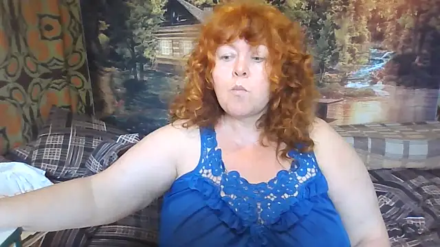 Snapshot of RoseRed69 chatting on 07/01/26, 03:41 RoseRed69 online show from 07/01/26, 03:41