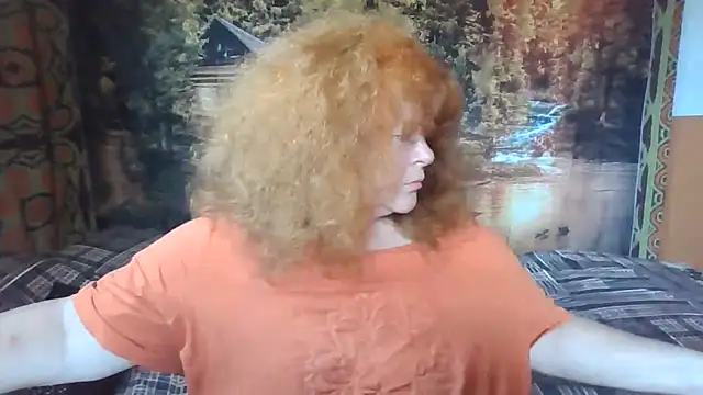 Snapshot of RoseRed69 chatting on 07/15/26, 04:51 RoseRed69 online show from 07/15/26, 04:51