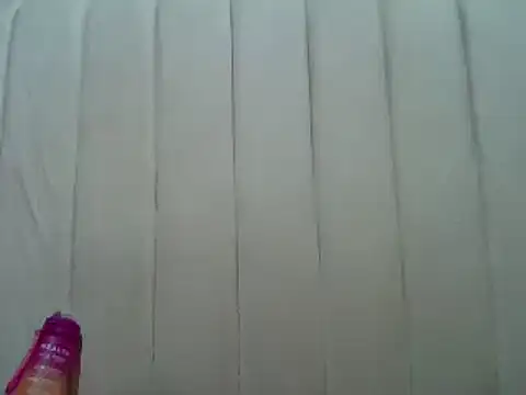 Snapshot of Queen_loveer chatting on 03/06/25, 06:48 Queen loveer online show from 03/06/25, 06:48