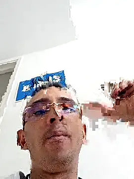 paisa233 online show from 10/22/25, 03:56