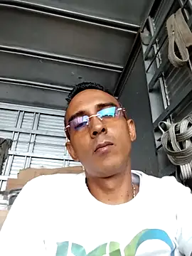 paisa233 online show from 04/06/26, 05:36