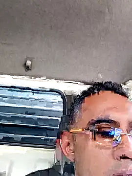 paisa233 online show from 04/23/26, 06:43