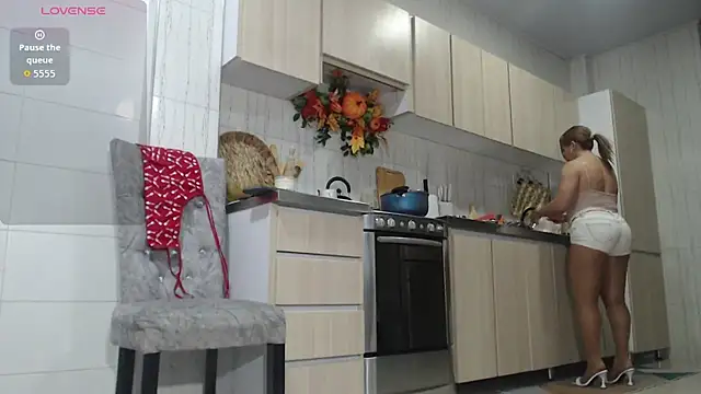 Jadeee  online show from 09/10/25, 10:43