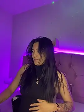 angellique 22 online show from 01/29/25, 11:41