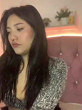 angellique 22 online show from 02/27/25, 10:37