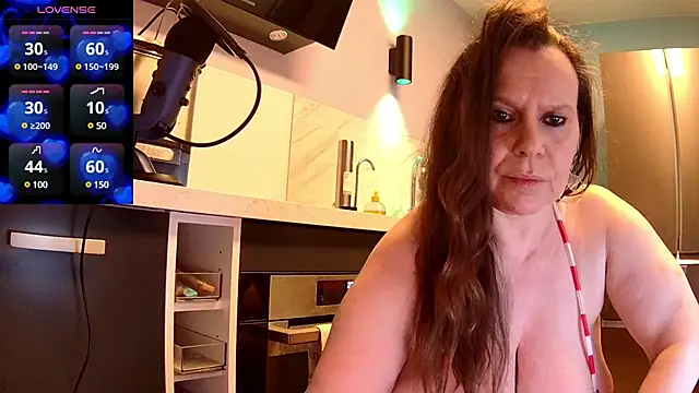 Endrocleia online show from 02/11/25, 09:46