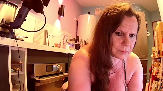 Endrocleia online show from 06/01/26, 11:17