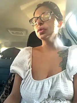 myloveforyouu online show from 10/12/25, 01:10