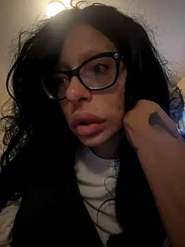 myloveforyouu online show from 12/04/25, 01:31