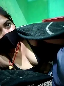 HOTBABITARAJ online show from 02/04/25, 09:49