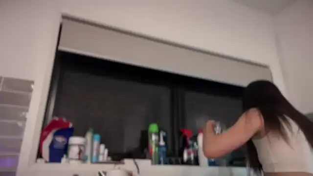 Snapshot of amityxx chatting on 12/05/24, 11:38 amityxx online show from 12/05/24, 11:38