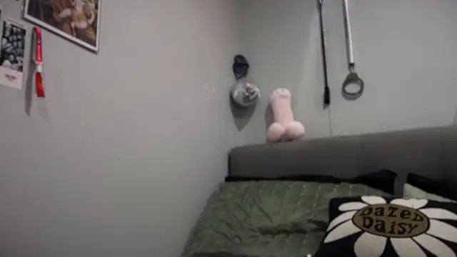 Snapshot of amityxx chatting on 02/10/25, 03:42 amityxx online show from 02/10/25, 03:42