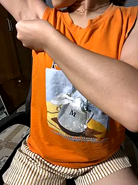 Snapshot of Girllikesexx2 chatting on 09/25/25, 07:45 Girllikesexx2 online show from 09/25/25, 07:45