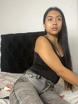 SweetLatiin  online show from 01/16/26, 07:40