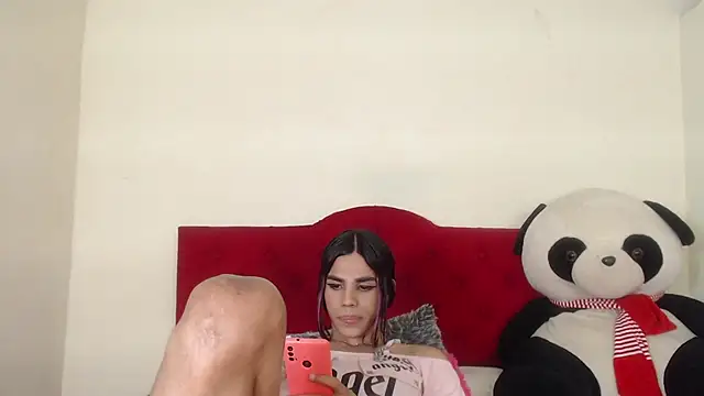 Luluu 08 online show from 02/21/25, 08:05