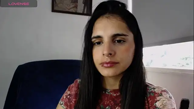 Snapshot of alma_violeta chatting on 03/22/25, 06:03 alma violeta online show from 03/22/25, 06:03