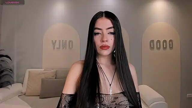 ValeriaRiveraX online show from 02/19/25, 04:12