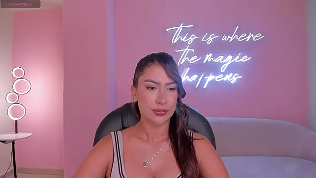 Snapshot of ArianaDumont chatting on 07/03/26, 11:05 ArianaDumont online show from 07/03/26, 11:05
