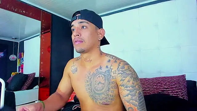 Damian09  online show from 03/07/25, 04:24