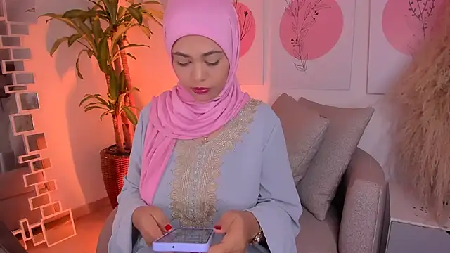 azzahara069 online show from 03/03/26, 11:43