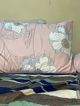 Snapshot of HornyxLadie chatting on 01/21/25, 02:00 HornyxLadie online show from 01/21/25, 02:00