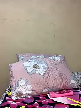 Snapshot of HornyxLadie chatting on 03/02/25, 07:23 HornyxLadie online show from 03/02/25, 07:23