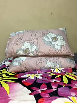 Snapshot of HornyxLadie chatting on 03/06/25, 12:54 HornyxLadie online show from 03/06/25, 12:54