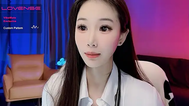 Snapshot of JoooJo_ chatting on 12/13/24, 03:43 JoooJo online show from 12/13/24, 03:43