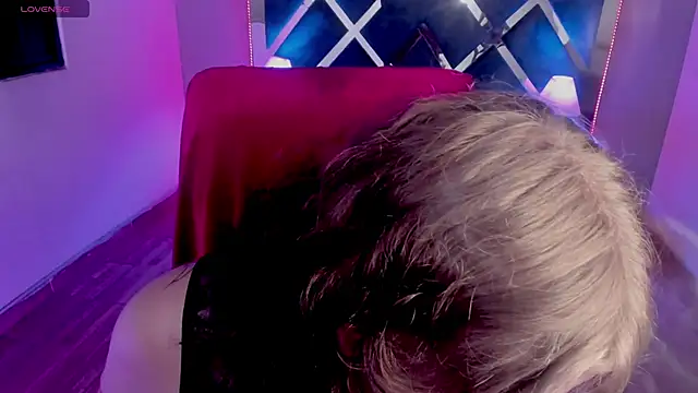 Sabrina scarlett online show from 03/08/25, 10:02