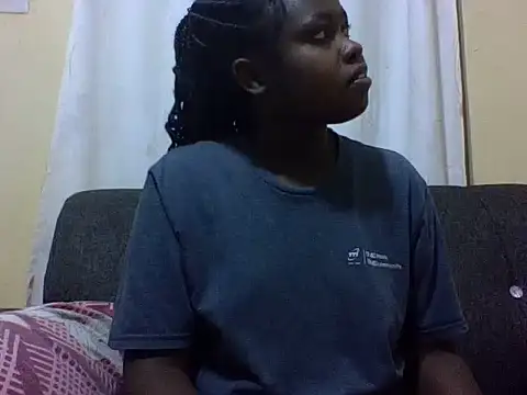 Snapshot of Sweetcecie01 chatting on 06/09/26, 09:04 Sweetcecie01 online show from 06/09/26, 09:04