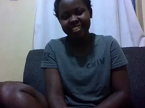 Snapshot of Sweetcecie01 chatting on 06/14/26, 09:06 Sweetcecie01 online show from 06/14/26, 09:06