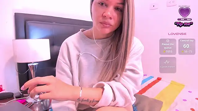 daniela beauty online show from 11/25/25, 12:05