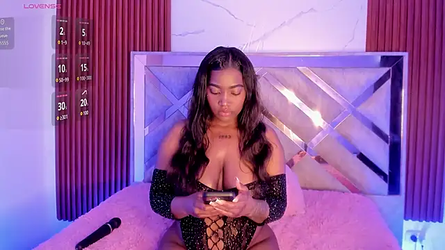 Kendy Wilkinson online show from 11/24/25, 10:20