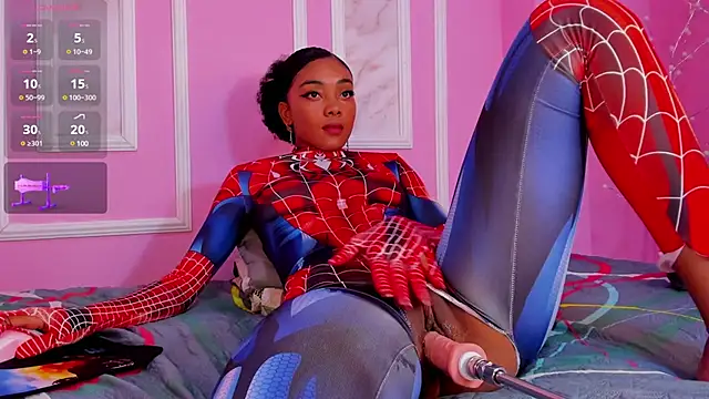 Snapshot of Juliette__3 chatting on 02/10/25, 01:33 Juliette 3 online show from 02/10/25, 01:33