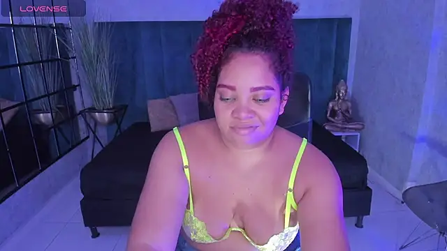 Snapshot of AngelaCoffee chatting on 07/14/26, 10:21 AngelaCoffee online show from 07/14/26, 10:21